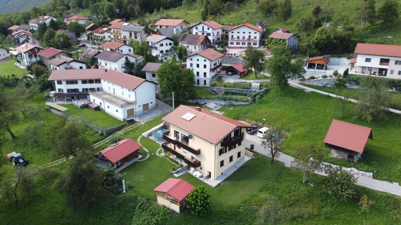 Apartma Logar Kobarid Bagian luar foto
