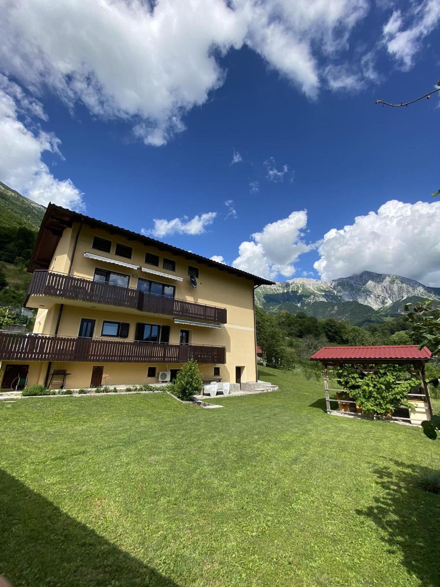 Apartma Logar Kobarid Bagian luar foto