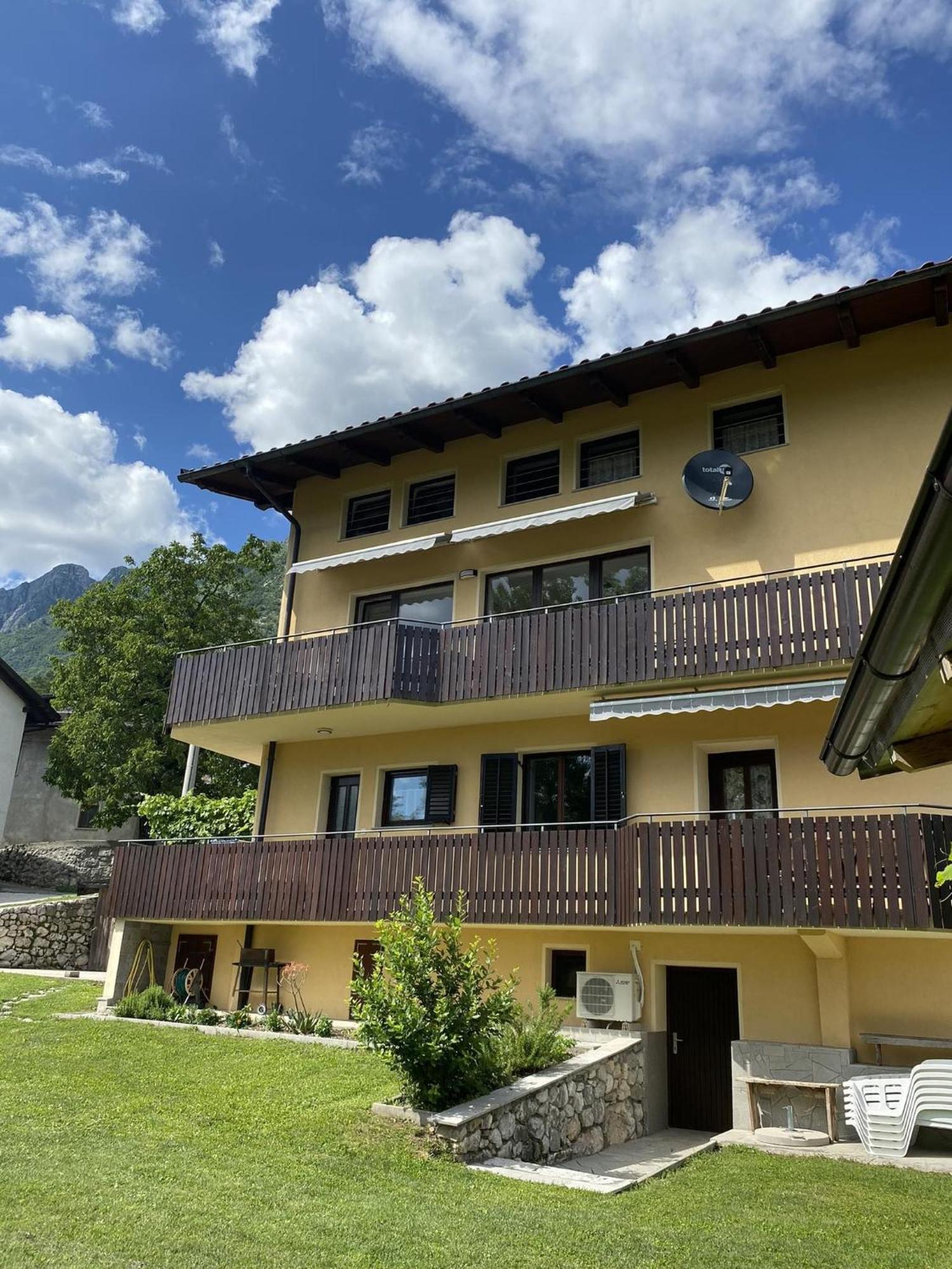 Apartma Logar Kobarid Bagian luar foto