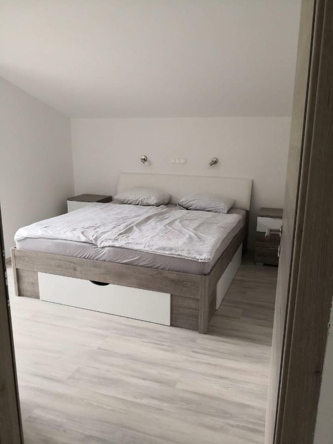 Apartma Logar Kobarid Bagian luar foto